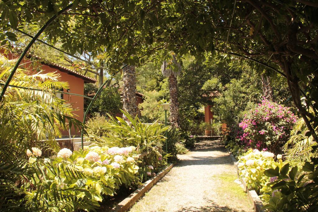 Le Palme Garden Villa San Giorgio  Buitenkant foto
